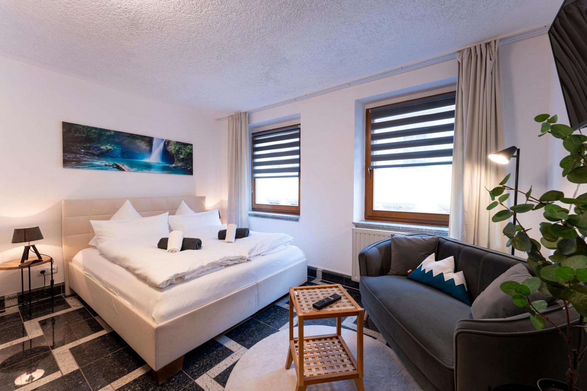 Pension Krone Фрайберг Экстерьер фото